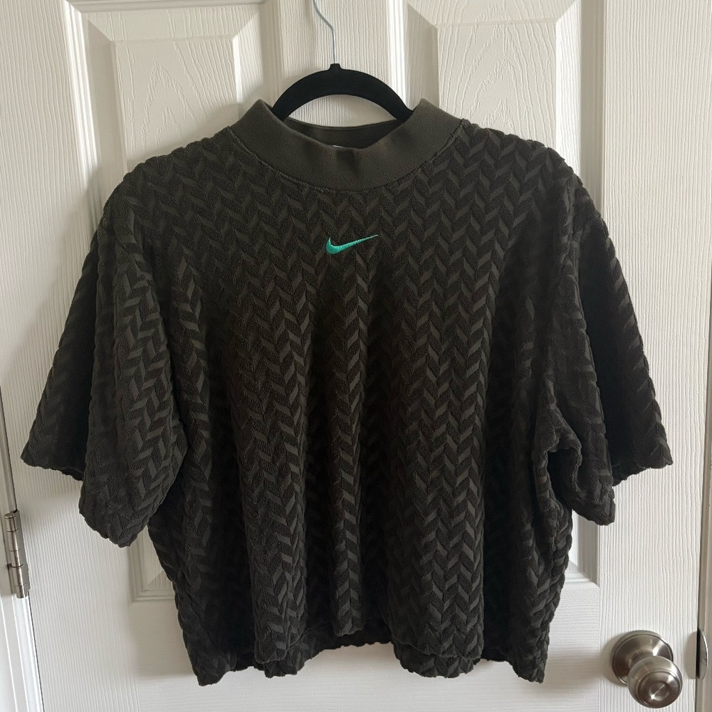 Nike Women Size M Medium Green Terry Cloth Textured mock neck cropped shirt